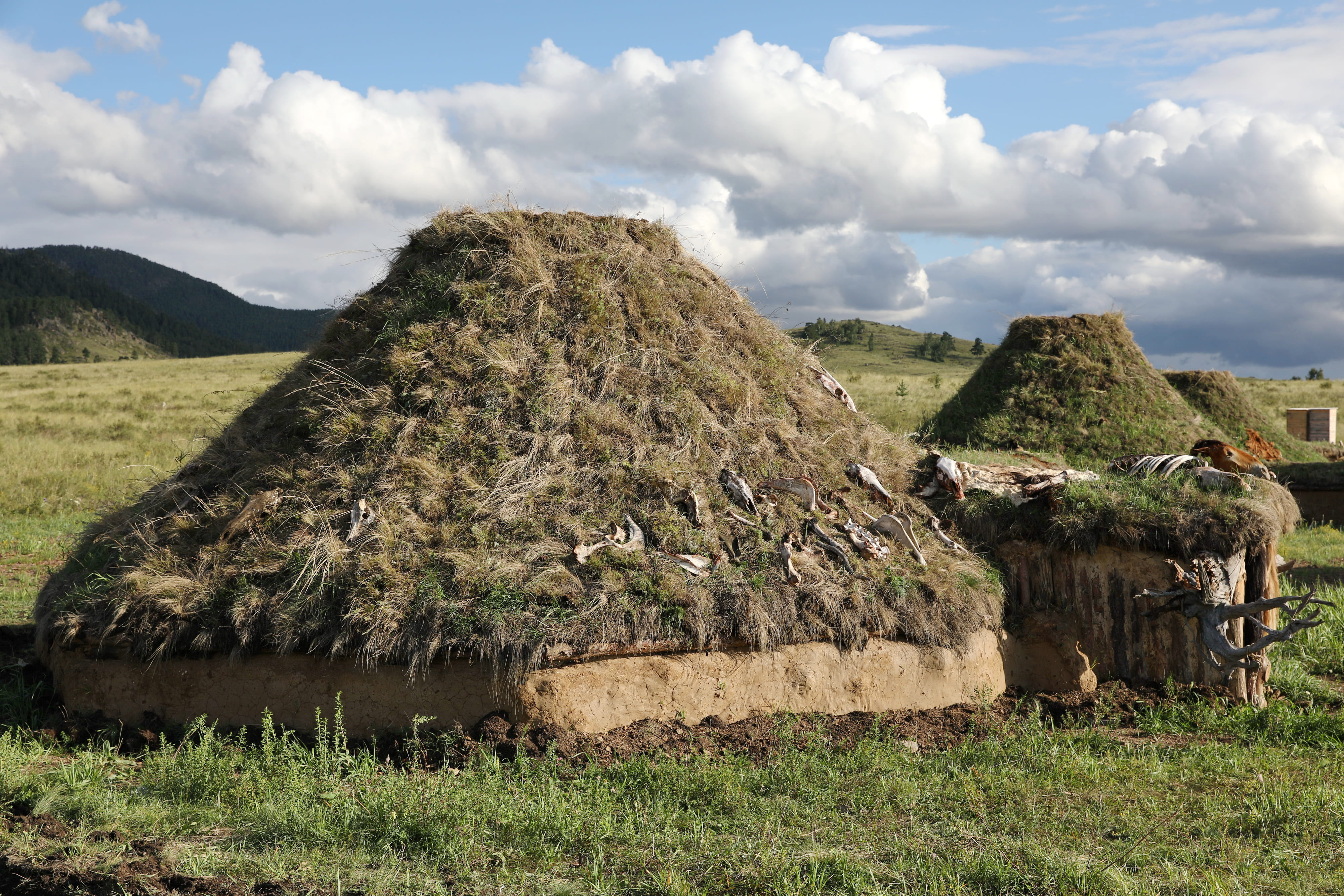 Dwelling of Botay people. Victor Fedyunin